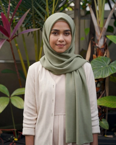 Farah Hanim - Tutong, Brunei profile photo, Asian woman seeking relationship