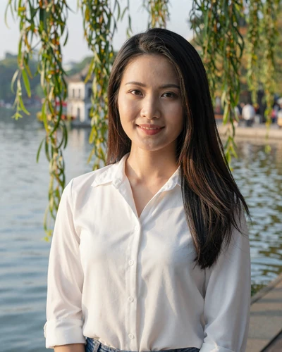 Ha Tran - Hanoi, Vietnam profile photo, Asian woman seeking relationship